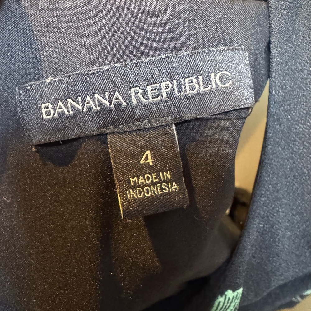 Banana Republic Black Asymmetrical Floral Dress 4 - Picture 4 of 4